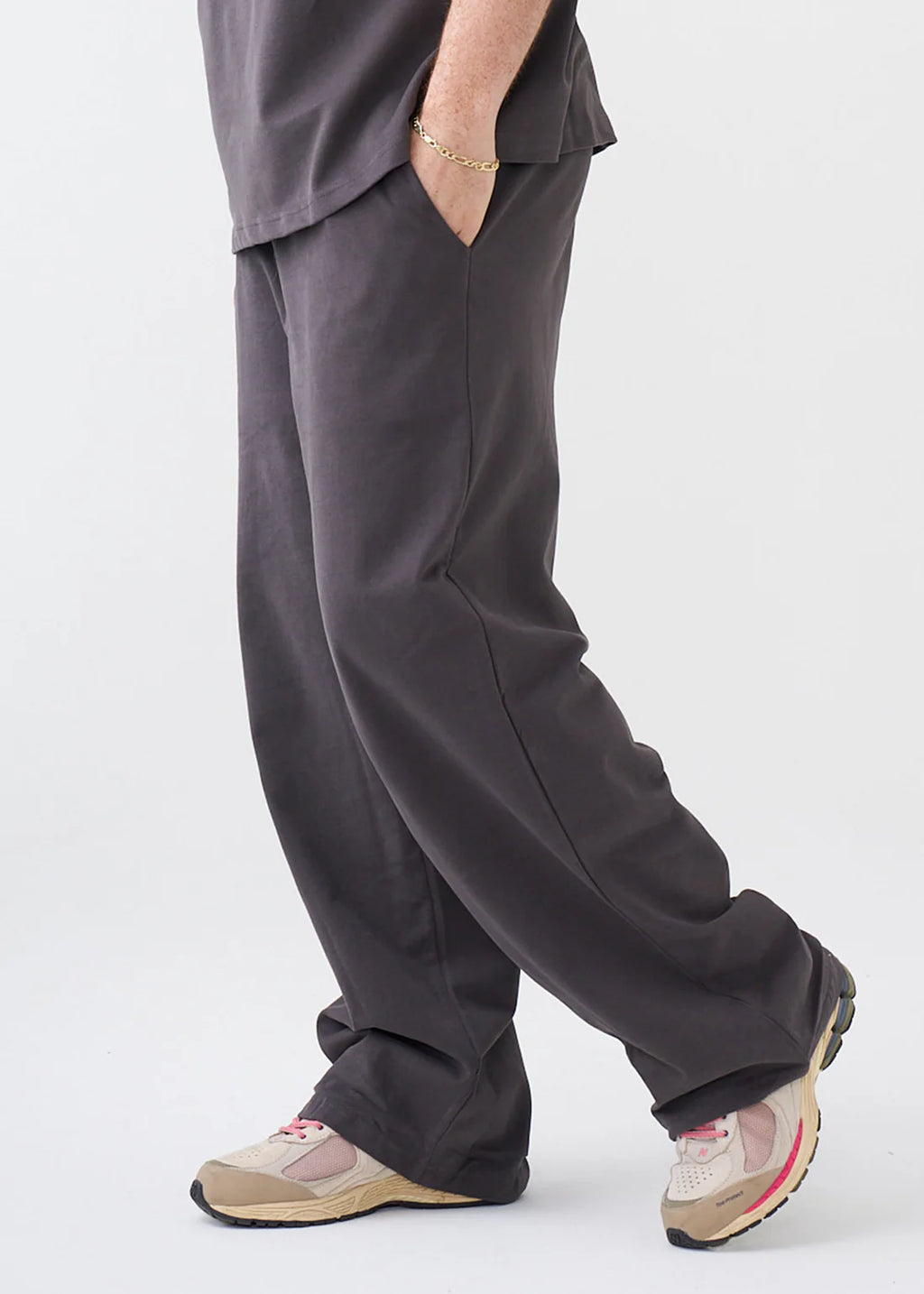 Elegant 7.5 OZ Peached French Terry Oversized Open Leg Sweatpants